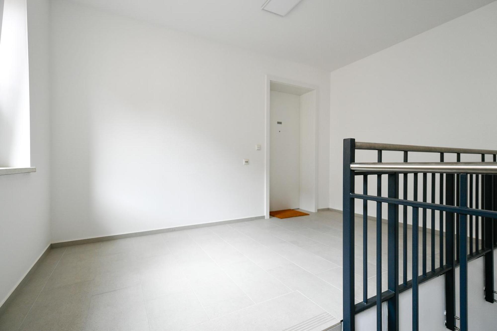 Ferienwohnungen Am Theater - Modern, Zentral Und Ruhig Mit Kueche, Waschtrockner, Netflix, Wlan Und Parkplatz- 2 Zimmer, 52 Qm Cottbus Room photo